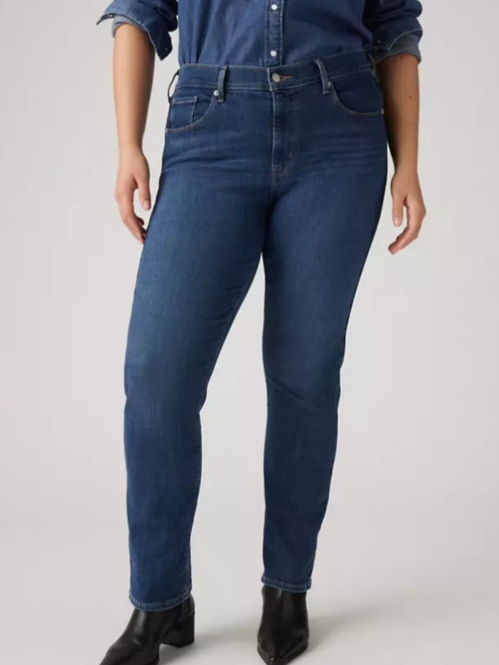 Levi's 414 Classic Straight Jeans – Size 16W